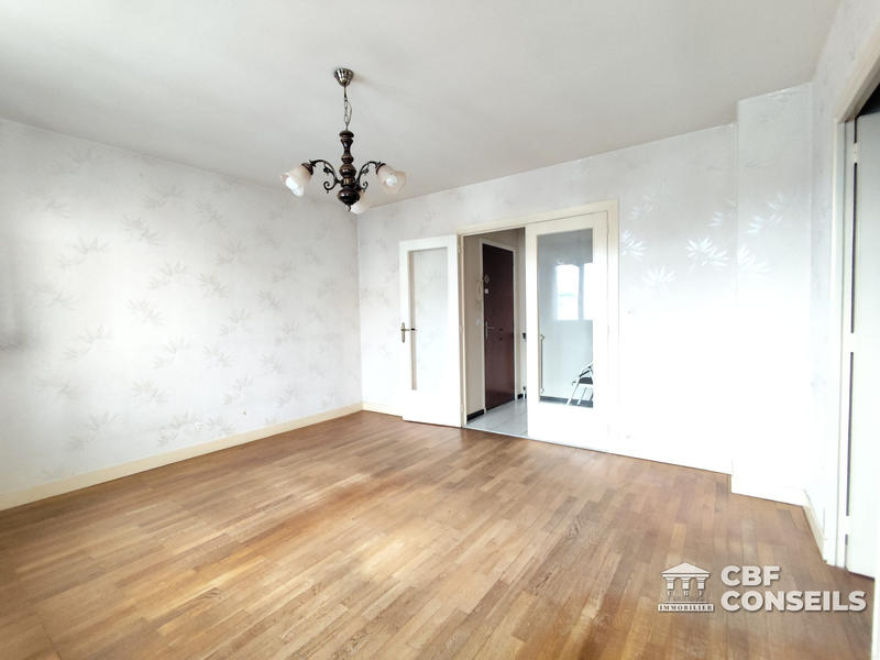 Appartement - 56 m² - 4 pièces