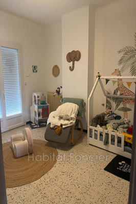 Appartement - 79 m² - 3 pièces