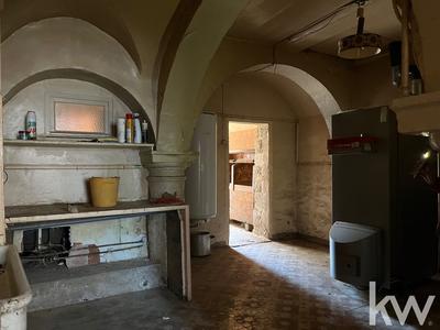 Maison - 187 m² - 7 pièces