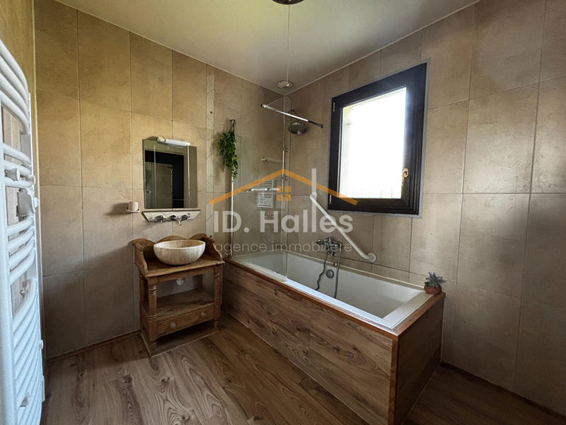 Maison - 189 m² - 7 pièces