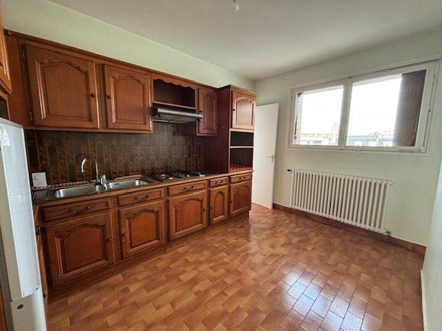 Appartement - 135 m² - 4 pièces