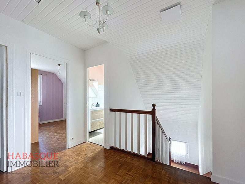 Maison - 159 m² - 7 pièces