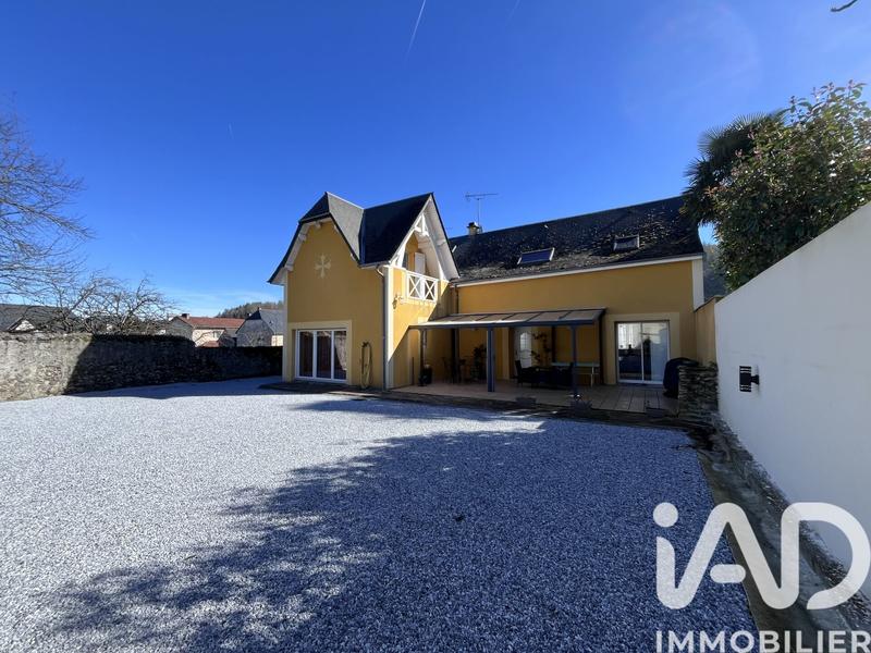 Maison - 155 m² - 4 pièces