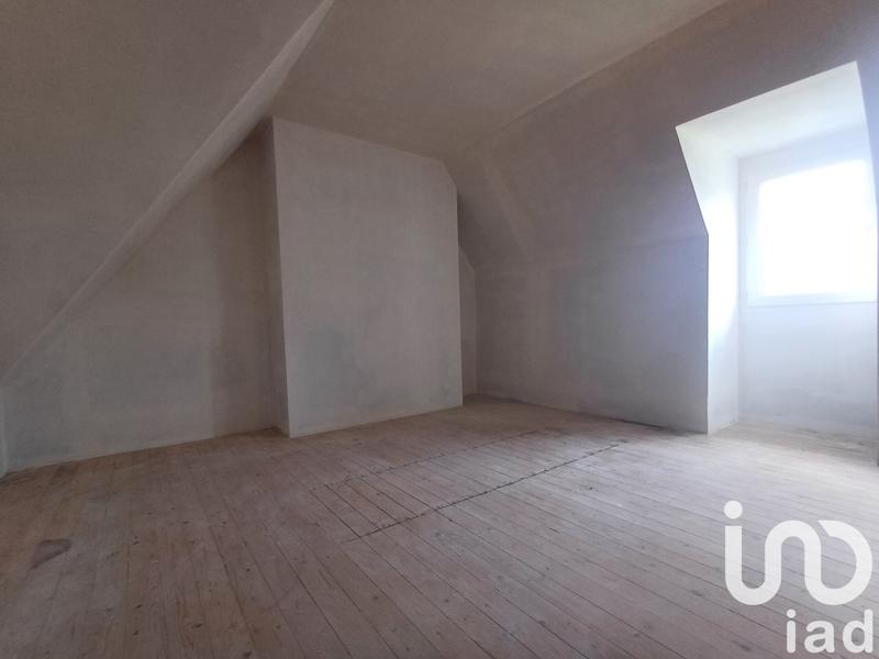 Maison - 196 m² - 11 pièces