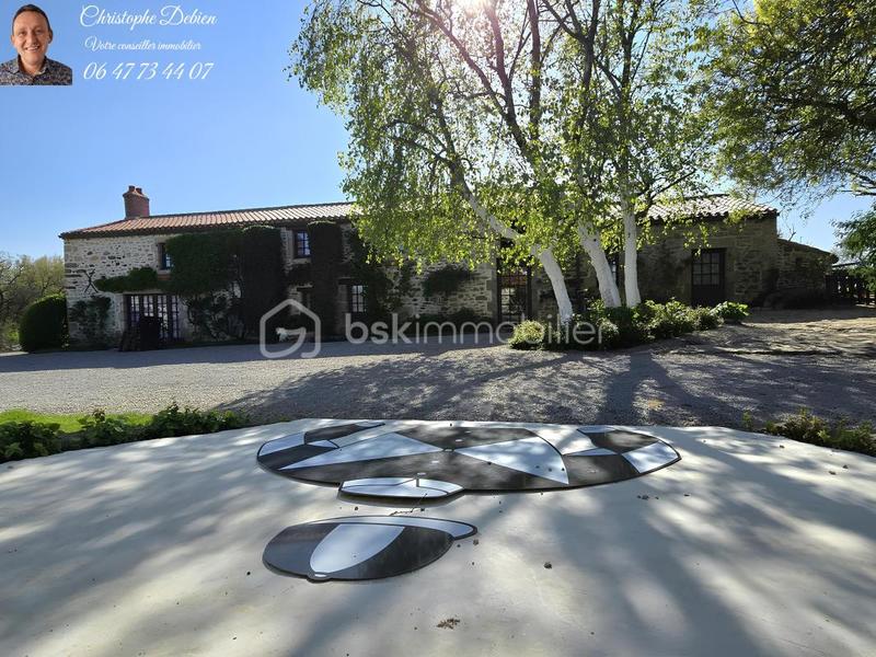 Longère - 200 m² - 7 pièces