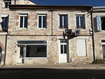 Immeuble - 341 m² - 15 pièces