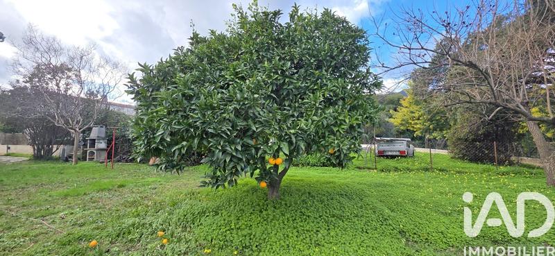 Maison - 204 m² - 9 pièces