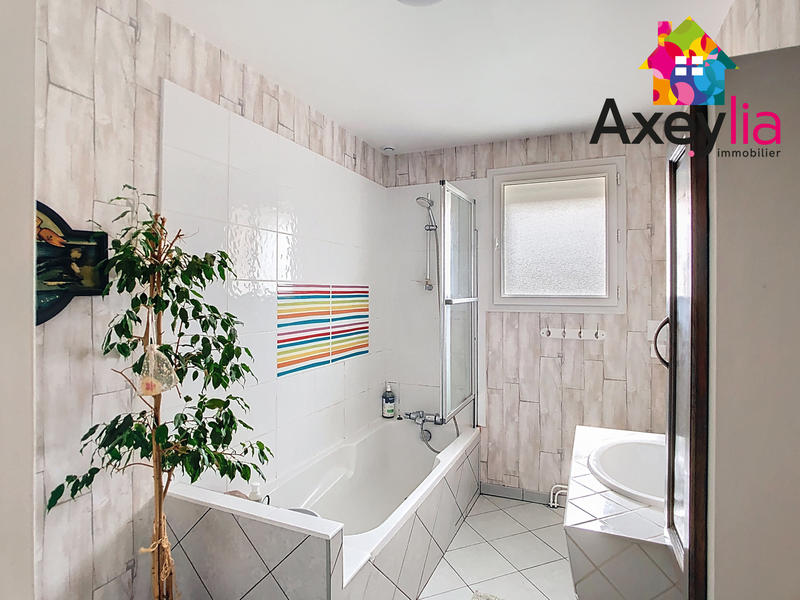 Maison - 133 m² - 7 pièces