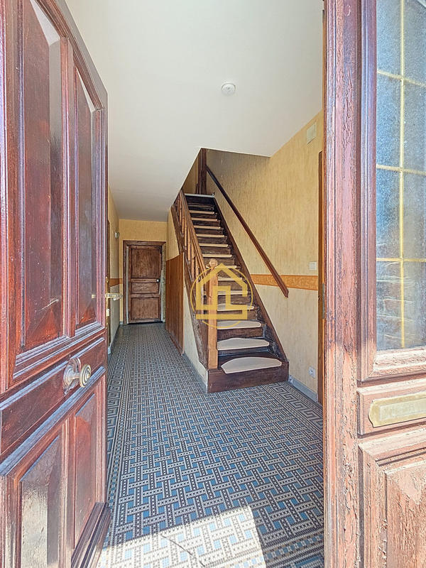 Maison - 173 m² - 7 pièces