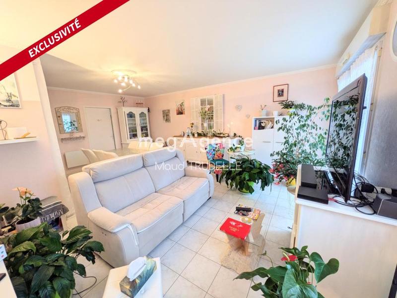 Maison - 102 m² - 4 pièces