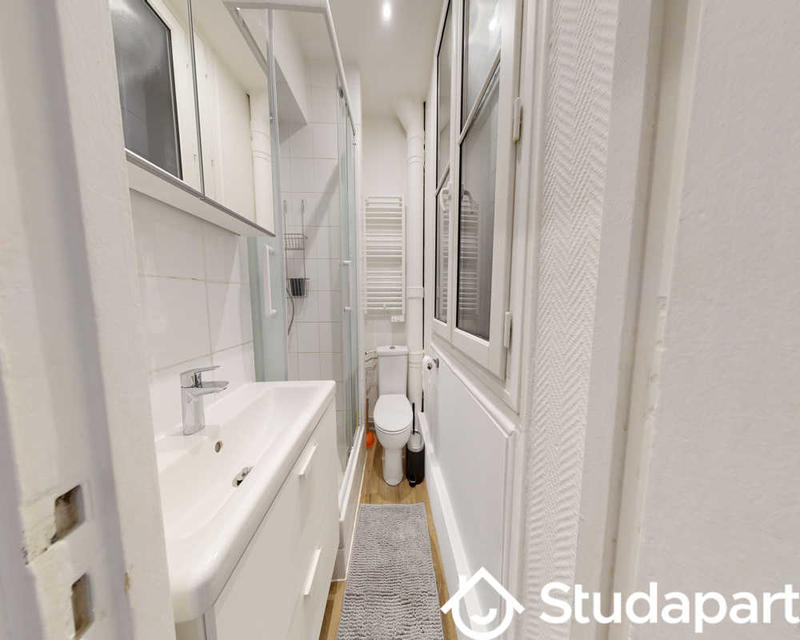 Chambre - 50 m² - 1 pièce