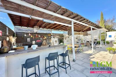 Maison - 190 m² - 6 pièces