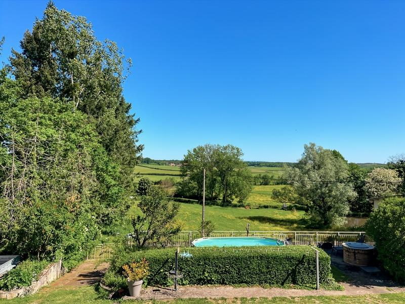 Maison - 160 m² - 7 pièces