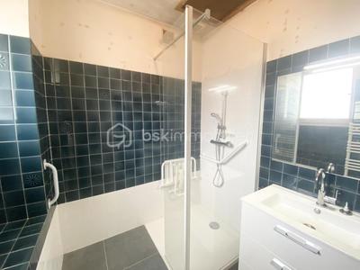 Maison traditionnelle - 89 m² - 4 pièces