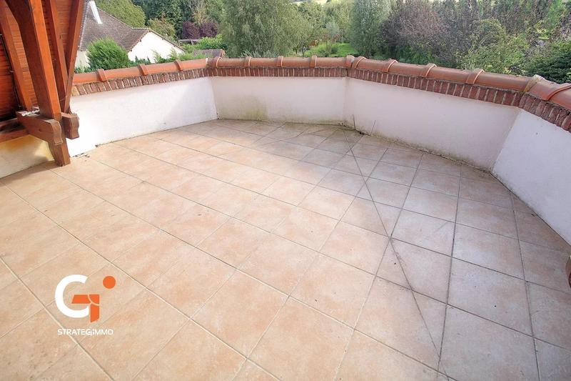 Maison - 195 m² - 7 pièces