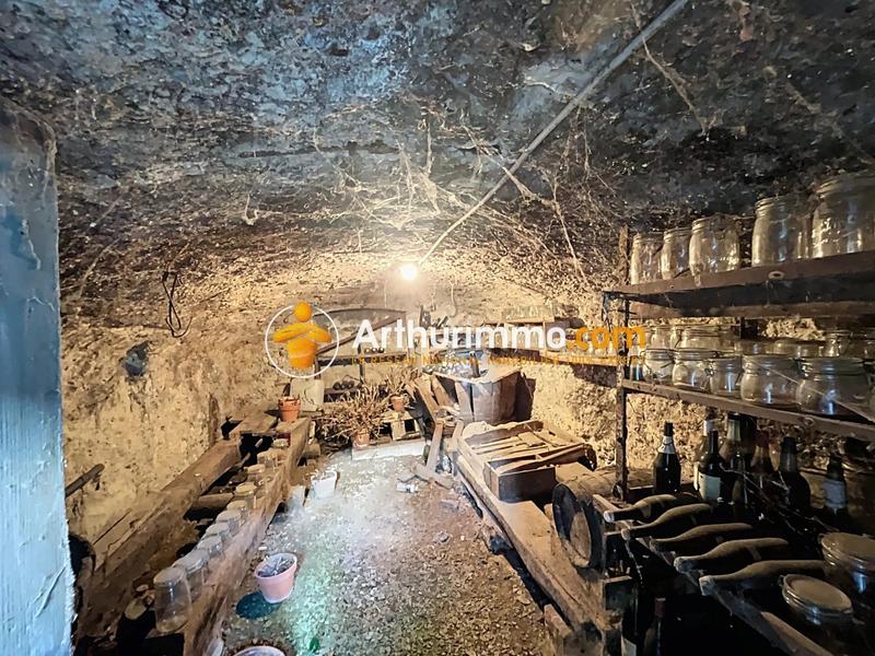 Maison - 300 m² - 8 pièces