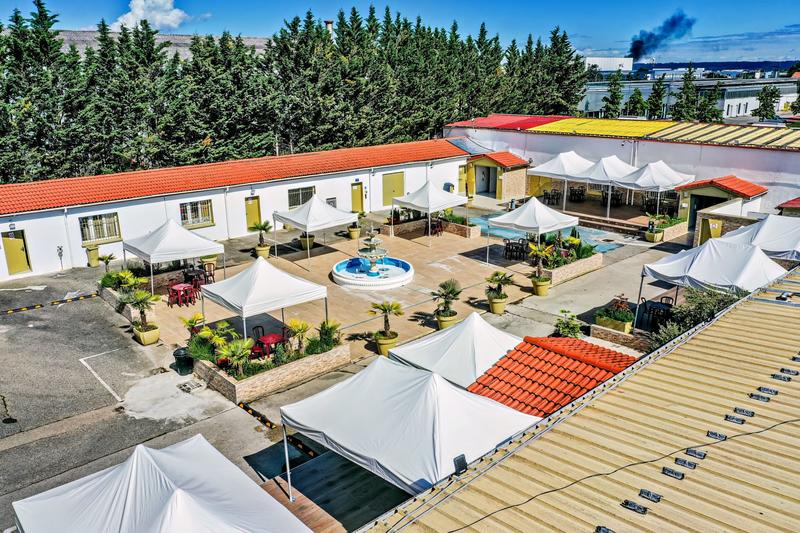 Local commercial - 2 000 m²