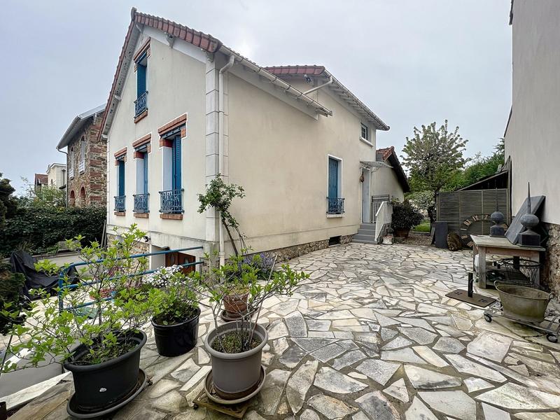 Villa - 146 m² - 7 pièces