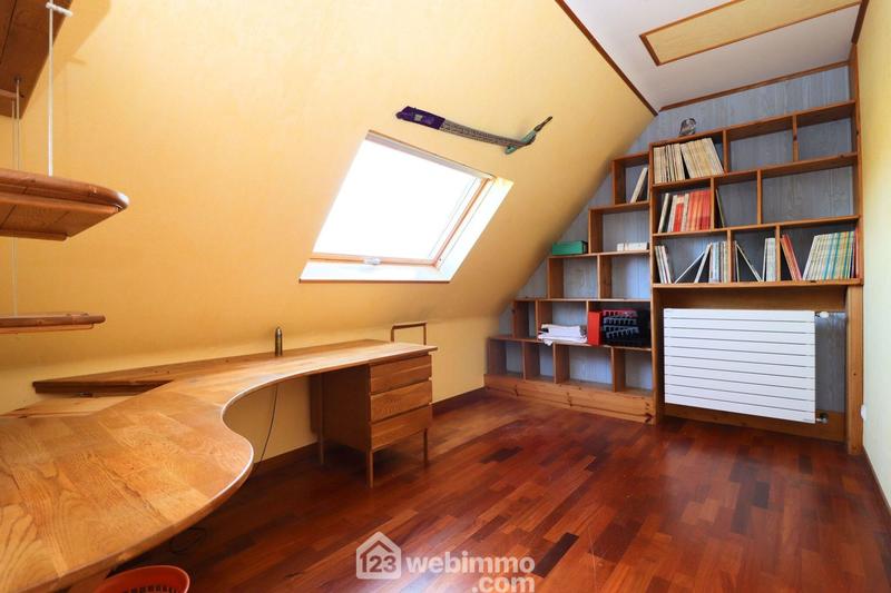 Maison - 143 m² - 7 pièces