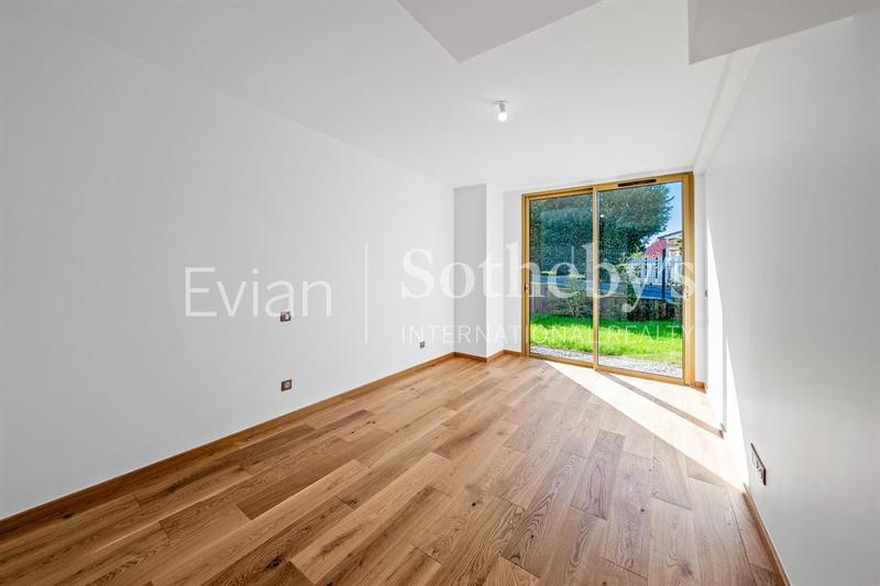 Appartement - 282 m² - 6 pièces