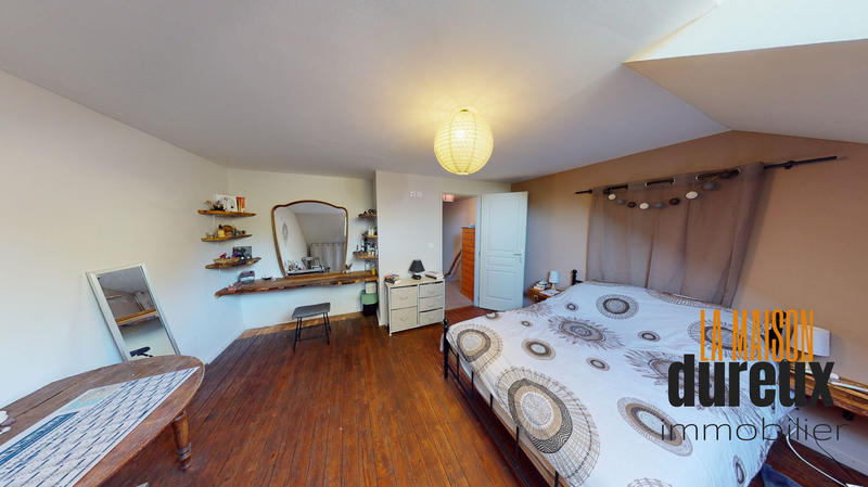 Maison ancienne - 170 m² - 6 pièces