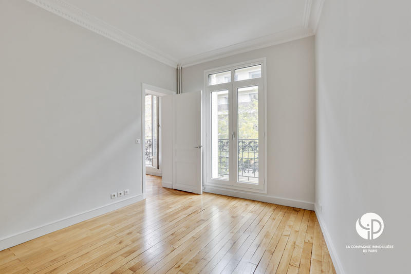 Appartement - 110 m² - 5 pièces