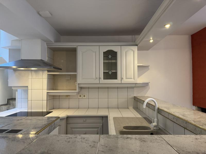 Maison - 94 m² - 4 pièces