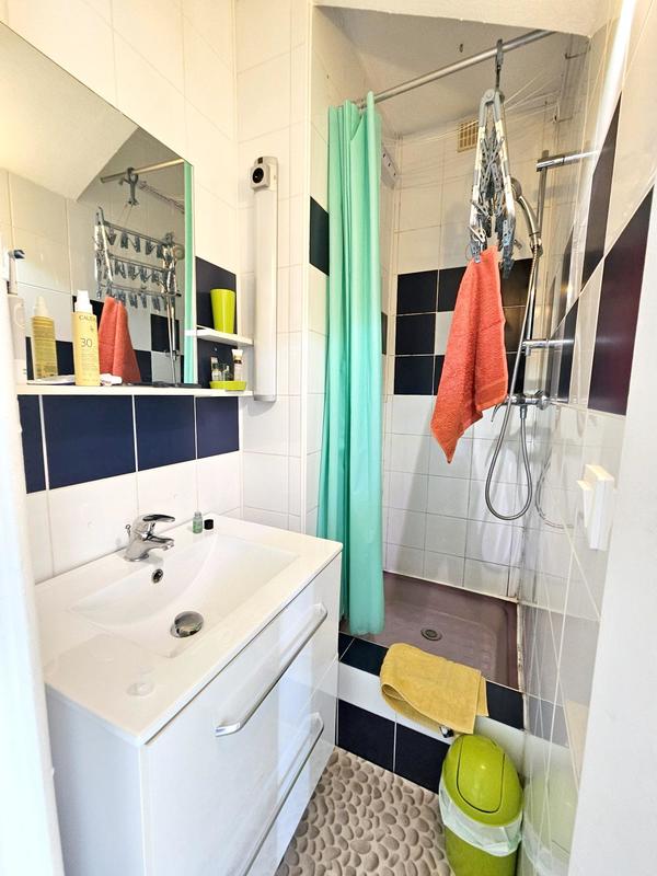 Appartement - 18 m² - 2 pièces