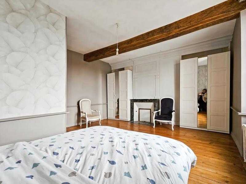 Maison ancienne - 180 m² - 6 pièces