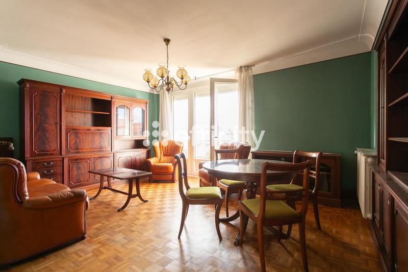 Maison - 100 m² - 6 pièces