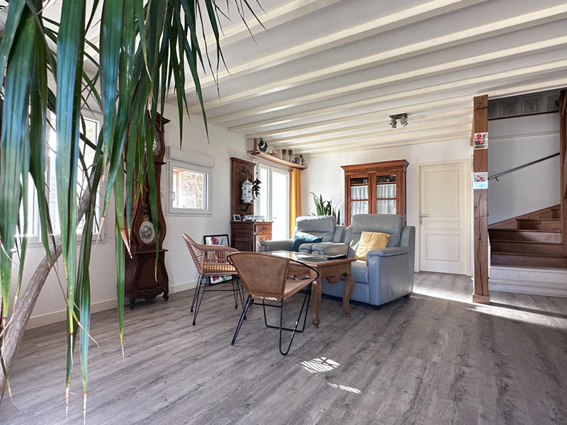 Maison - 127 m² - 5 pièces