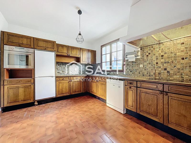 Maison - 121 m² - 4 pièces