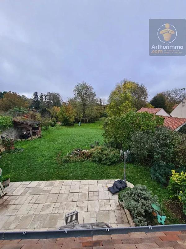 Maison - 265 m² - 8 pièces