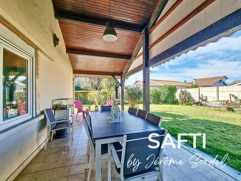 Maison - 156 m² - 8 pièces