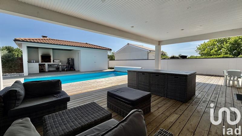 Maison - 163 m² - 7 pièces