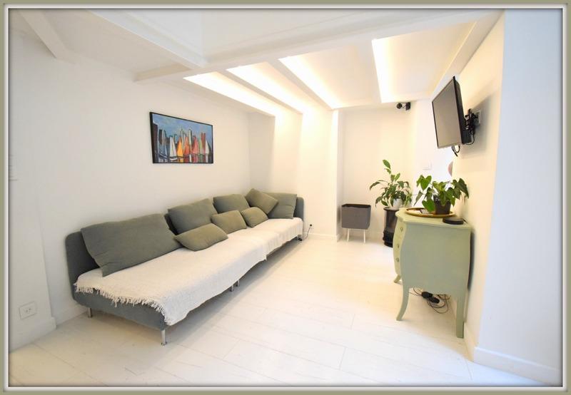 Loft - 75 m² - 4 pièces