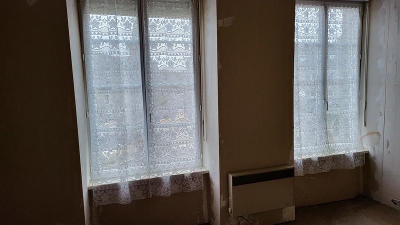 Maison - 182 m² - 11 pièces