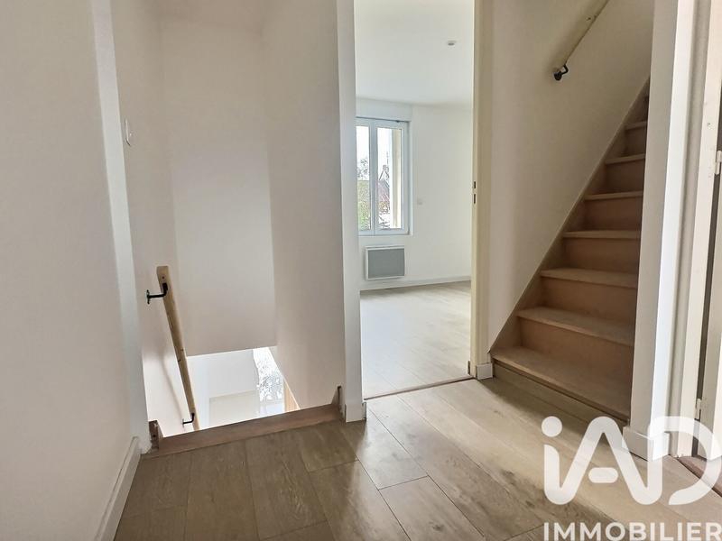 Maison - 95 m² - 4 pièces