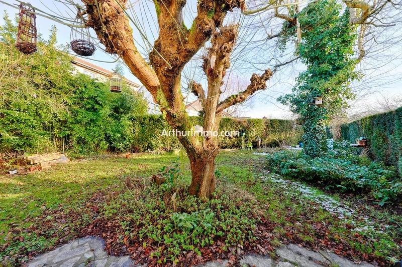 Maison - 80 m² - 4 pièces