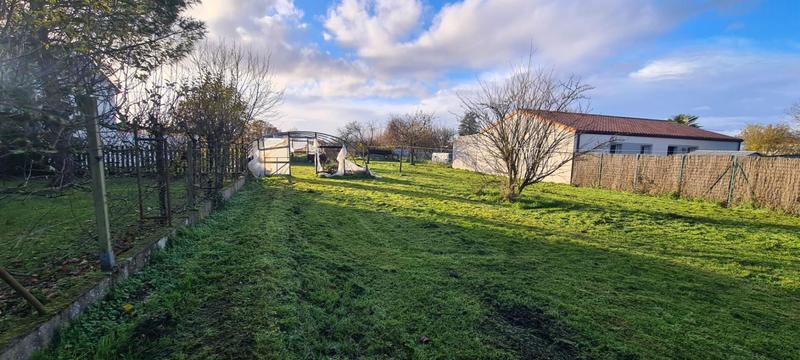 Terrain constructible - 1 136 m²