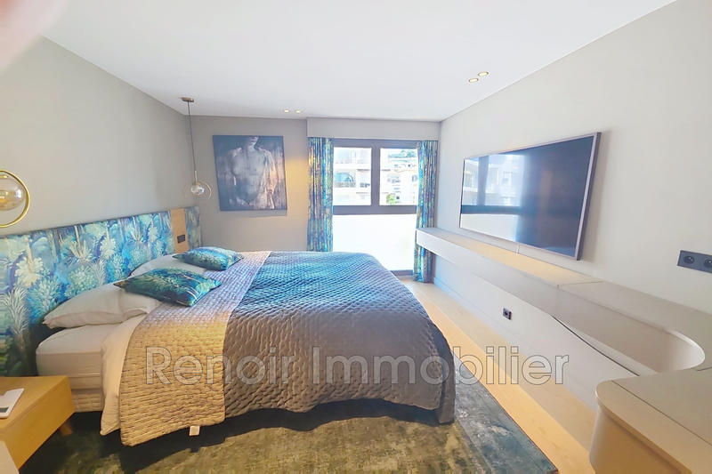 Appartement - 90 m² - 3 pièces