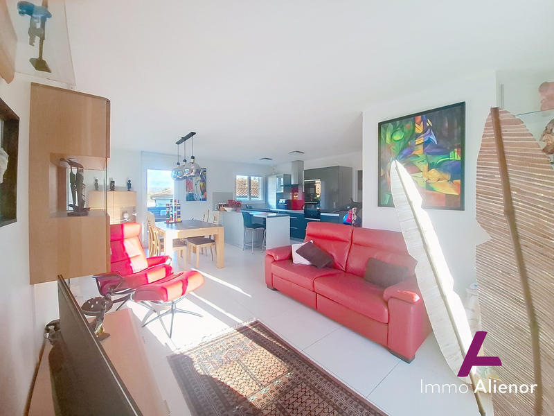 Maison contemporaine - 84 m² - 3 pièces