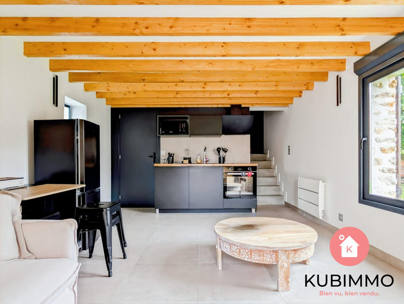 Maison - 202 m² - 5 pièces