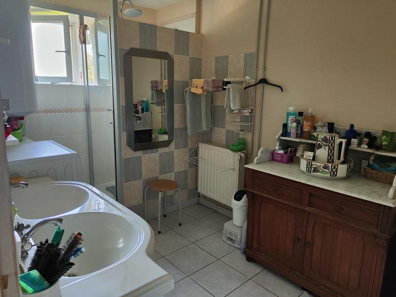 Maison - 371 m² - 17 pièces