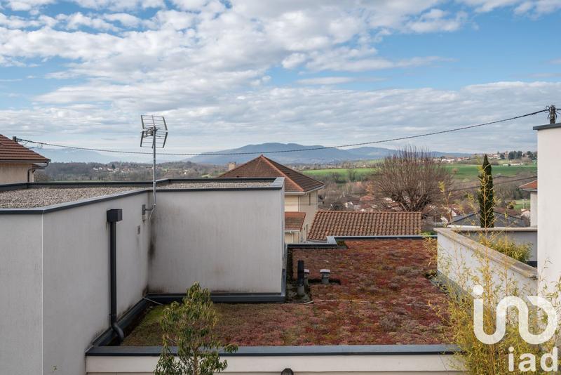 Maison - 104 m² - 4 pièces