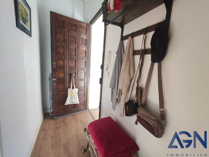 Appartement - 85 m² - 3 pièces