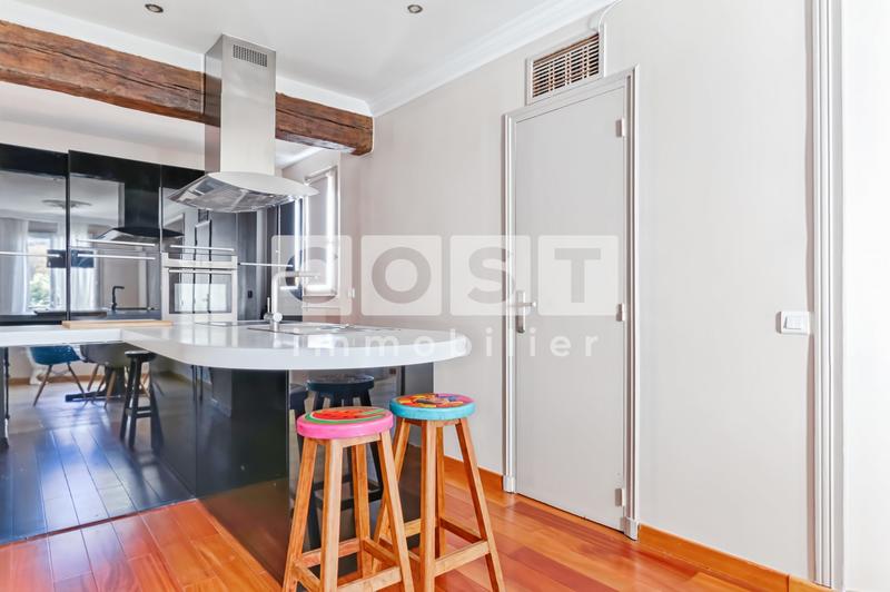 Duplex - 82 m² - 6 pièces