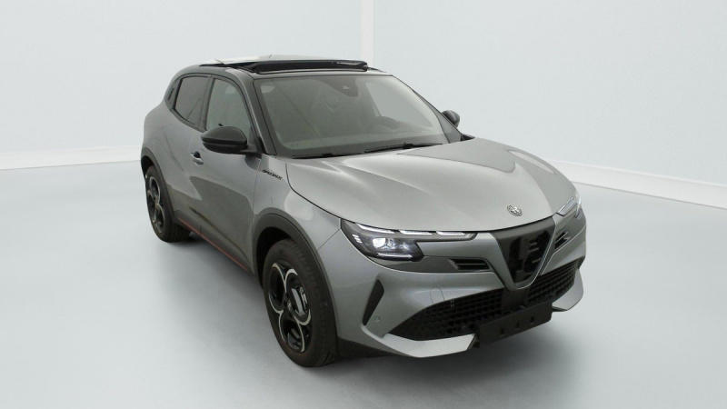 Alfa Romeo Junior 1.2 Ibrida 145 ch eDCT6 Speciale