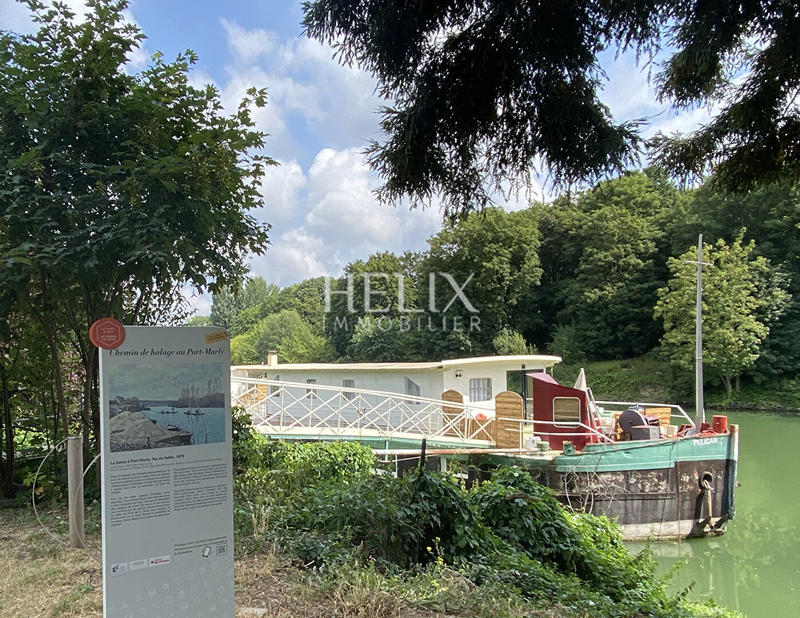 Maison - 410 m² - 10 pièces