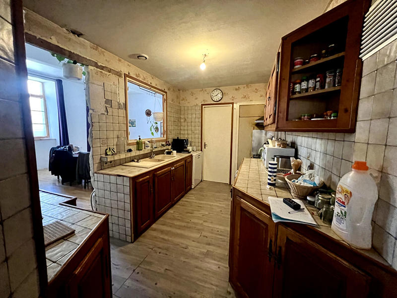 Maison - 145 m² - 14 pièces